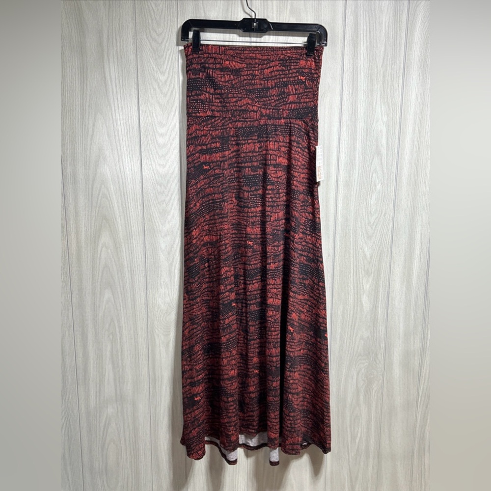 LuLaRoe NWT Black And Redish Abstract Print Maxi Skirt Size XS